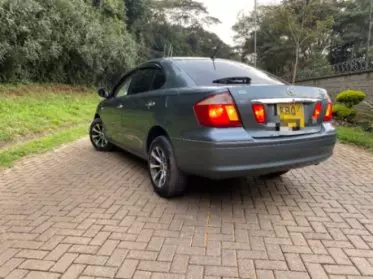 Toyota Premio