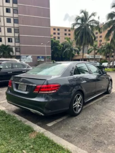 Mercedes-Benz E 400
