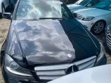 Mercedes-Benz C 350