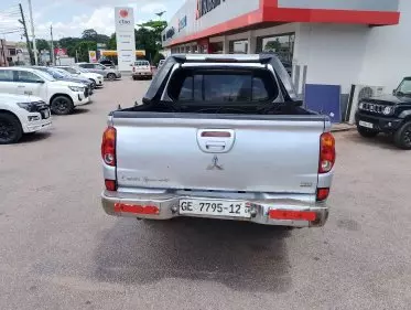 Mitsubishi L200 D/C Sportero A/T