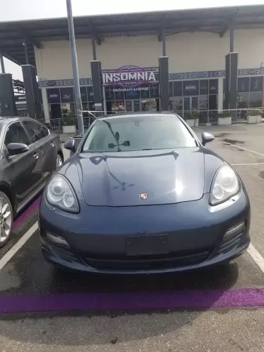 PORSCHE Panamera