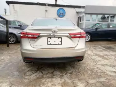 Toyota Avalon