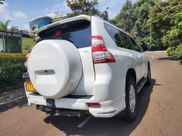 Toyota Landcruiser Prado
