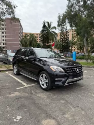 Mercedes-Benz ML 400