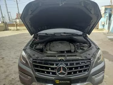 Mercedes-Benz ML 350