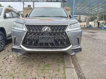 Lexus LX 570