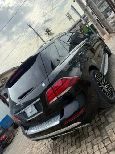 Mercedes-Benz ML 350