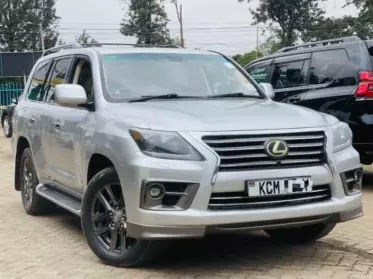 Lexus LX 570