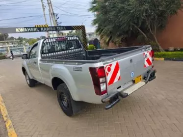 Isuzu D-Max