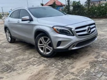 Mercedes-Benz GLA 250
