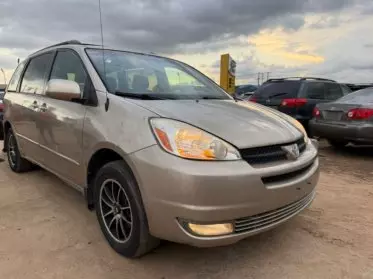 Toyota Sienna