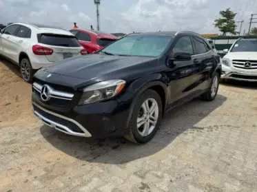 Mercedes-Benz GLA 250