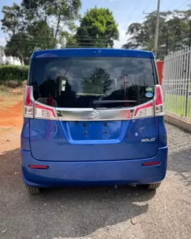 SUZUKI Solio