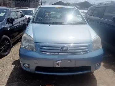 Toyota Raum