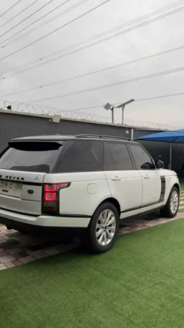 RANGE ROVER Vogue
