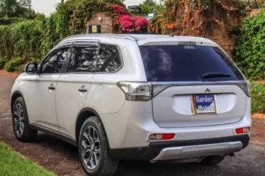 Mitsubishi Outlander GLX
