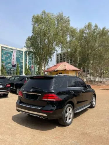 Mercedes-Benz GLE 350