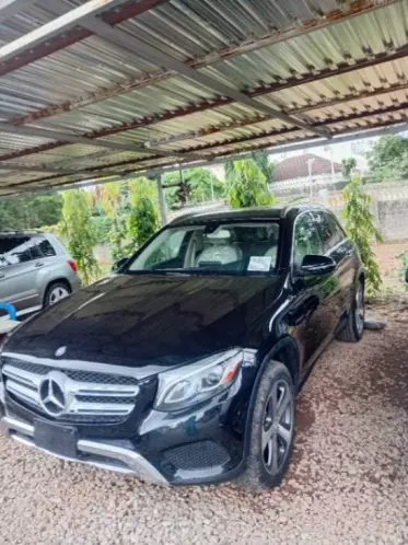 Mercedes-Benz GLC 300