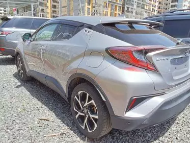 Toyota CH-R