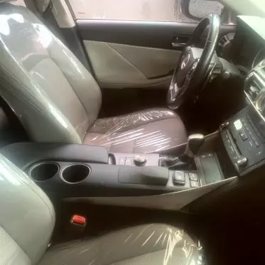 Lexus IS 300