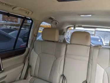 Lexus LX 570