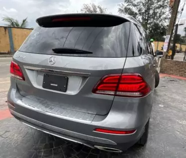 Mercedes-Benz GLE 350