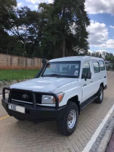 Toyota Land Cruiser