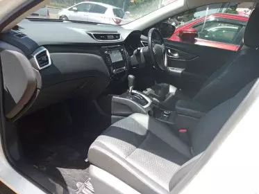 Nissan x-trail hybrid
