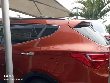 Hyundai Grand Santa Fe