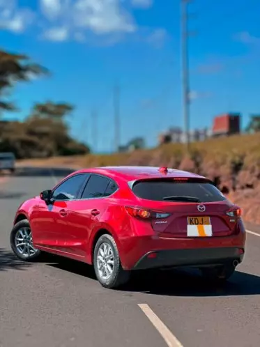 Mazda Axela