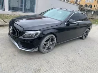 Mercedes-Benz C 300