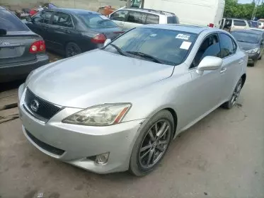 Lexus IS 250
