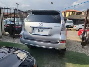 Lexus GX 460