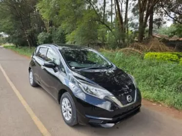 Nissan Note medalist
