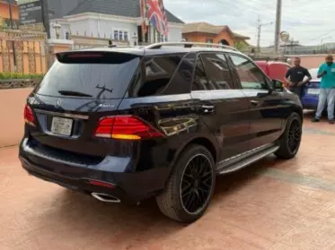 Mercedes-Benz GLE 350