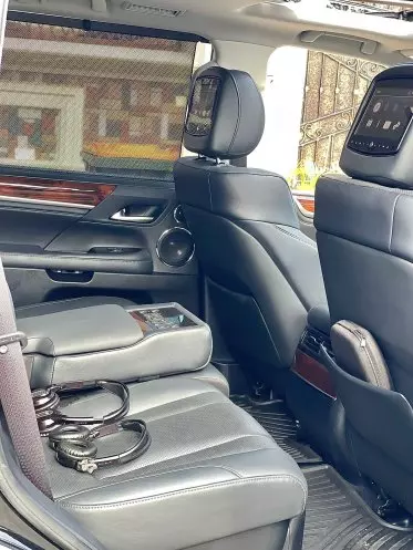 Lexus LX