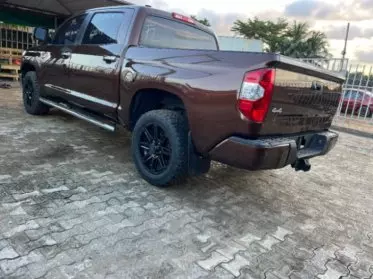 Toyota Tundra