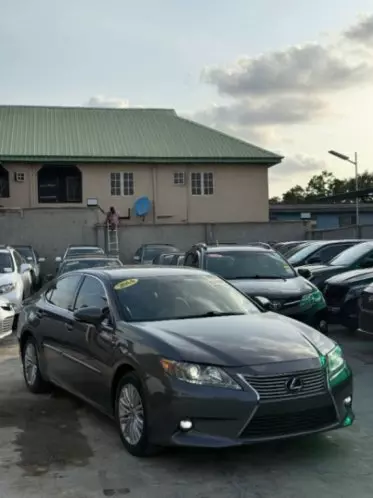 Lexus ES 350