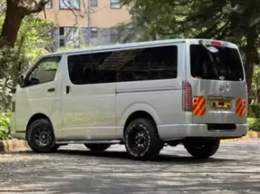 Toyota Hiace (High Roof)