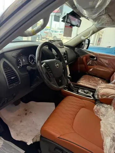 Nissan patrol platinum