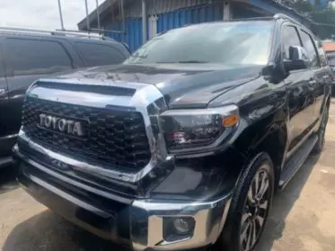 Toyota Sequoia