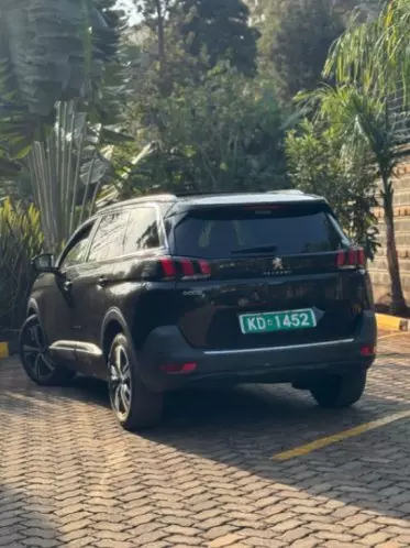 Peugeot 5008