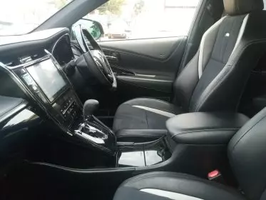 Toyota Harrier GR