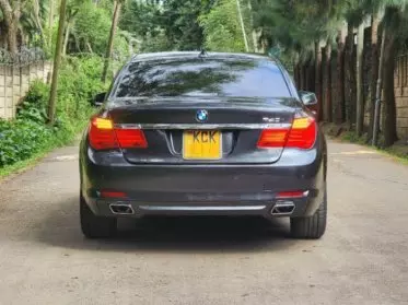 BMW 740 li