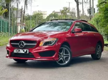 Mercedes-Benz CLA 180
