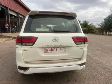 Toyota Landcruiser  V8