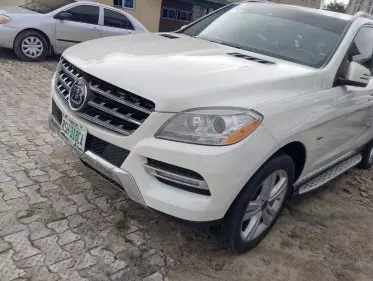 Mercedes-Benz ML 350