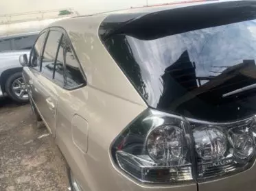 Lexus RX 330