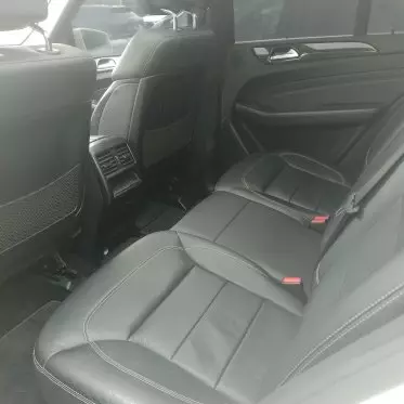 Mercedes-Benz ML 400