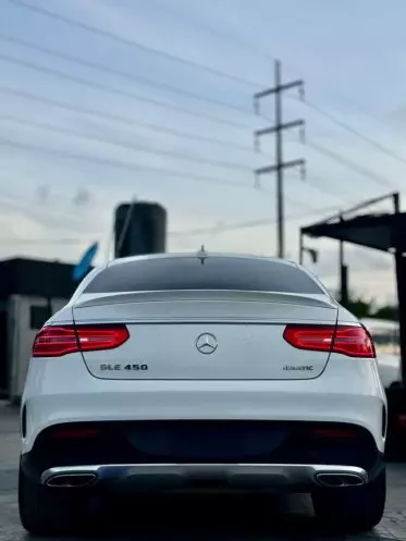 Mercedes-Benz GLE 350